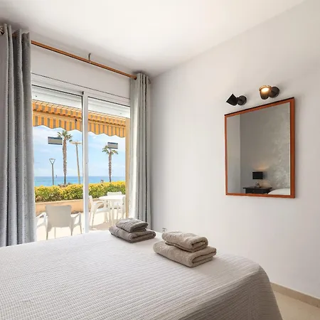 Uhc Los Flamencos Family Apartments Miami Playa Room photo