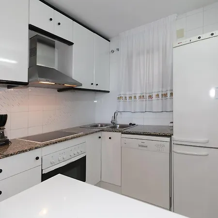 Uhc Los Flamencos Family Apartments Miami Playa Room photo